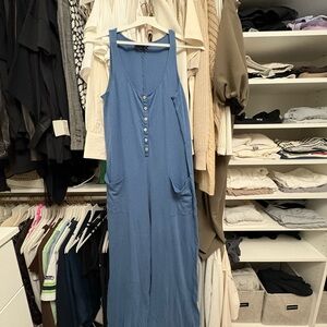 Blue Sleeveless Jumpsuit